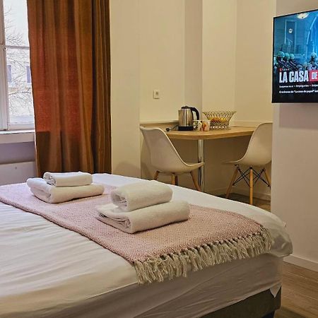 Noble Studio Apartments Загреб Экстерьер фото