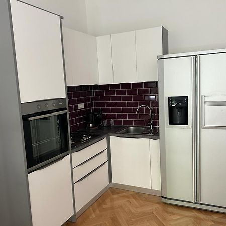 Noble Studio Apartments Загреб Экстерьер фото