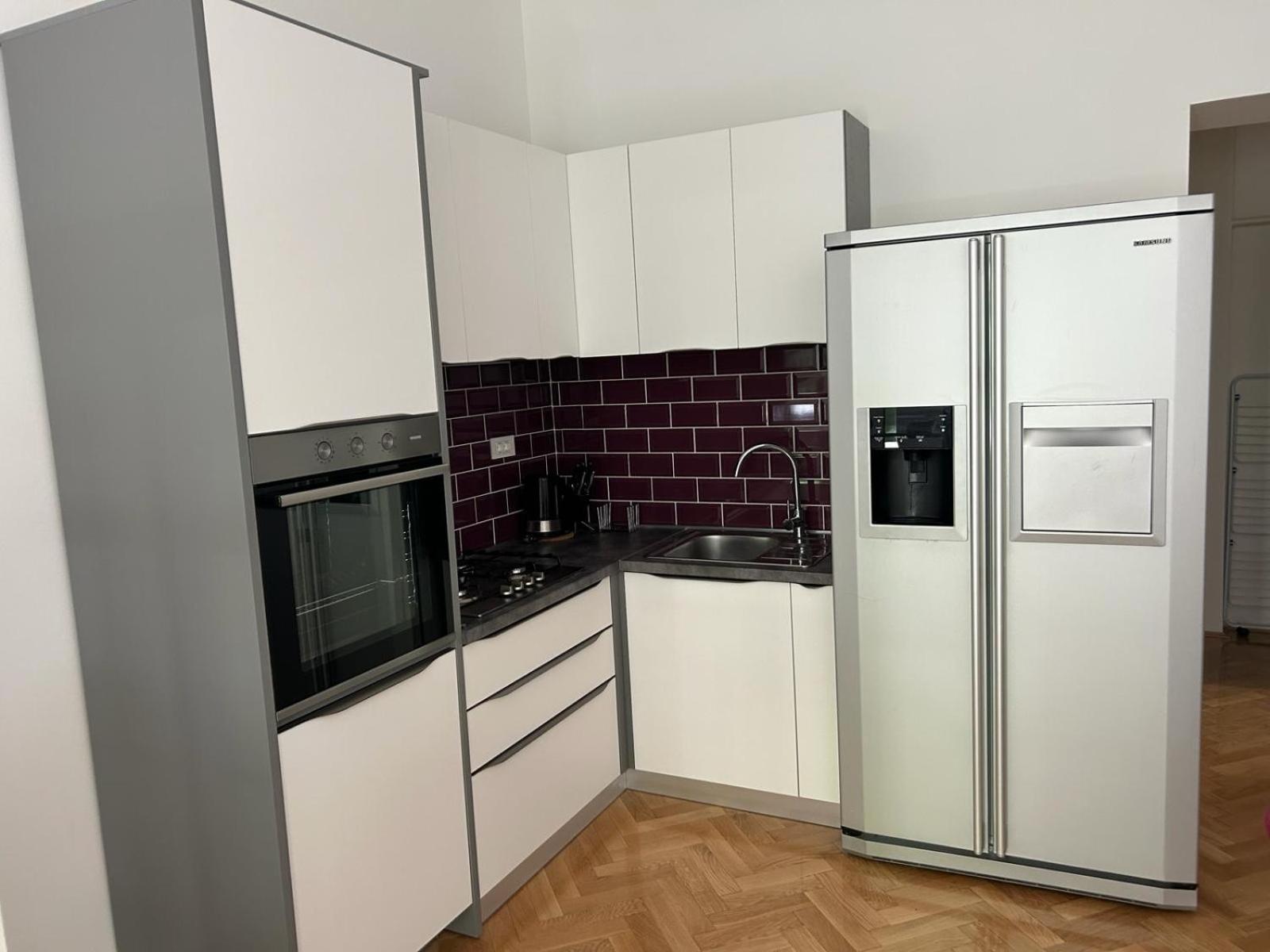 Noble Studio Apartments Загреб Экстерьер фото